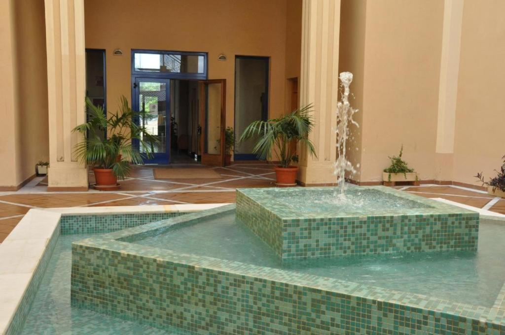 Apartamento De Lux Sevilla Este エクステリア 写真